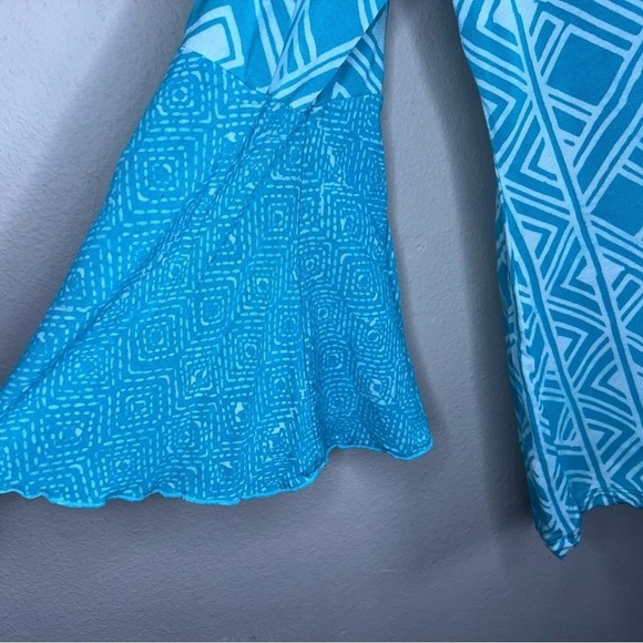 XL SANTIKI TEAL BLUE WHITE BELL SLEEVE BLOUSE TOP STRETCH PULLOVER - Picture 8 of 11